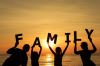 10 cụm từ tiếng Anh nói về mối quan hệ trong gia đình 